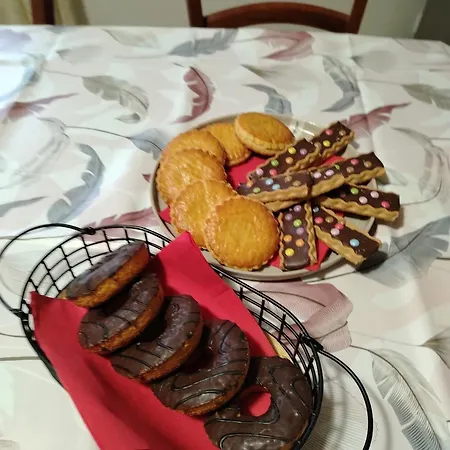 Carmen House 2 *