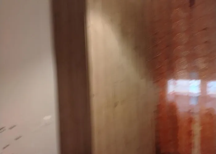 Carmen House 2 アパート